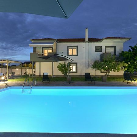 Apartment Amelie - With Pool And Sauna! Galovac  외부 사진