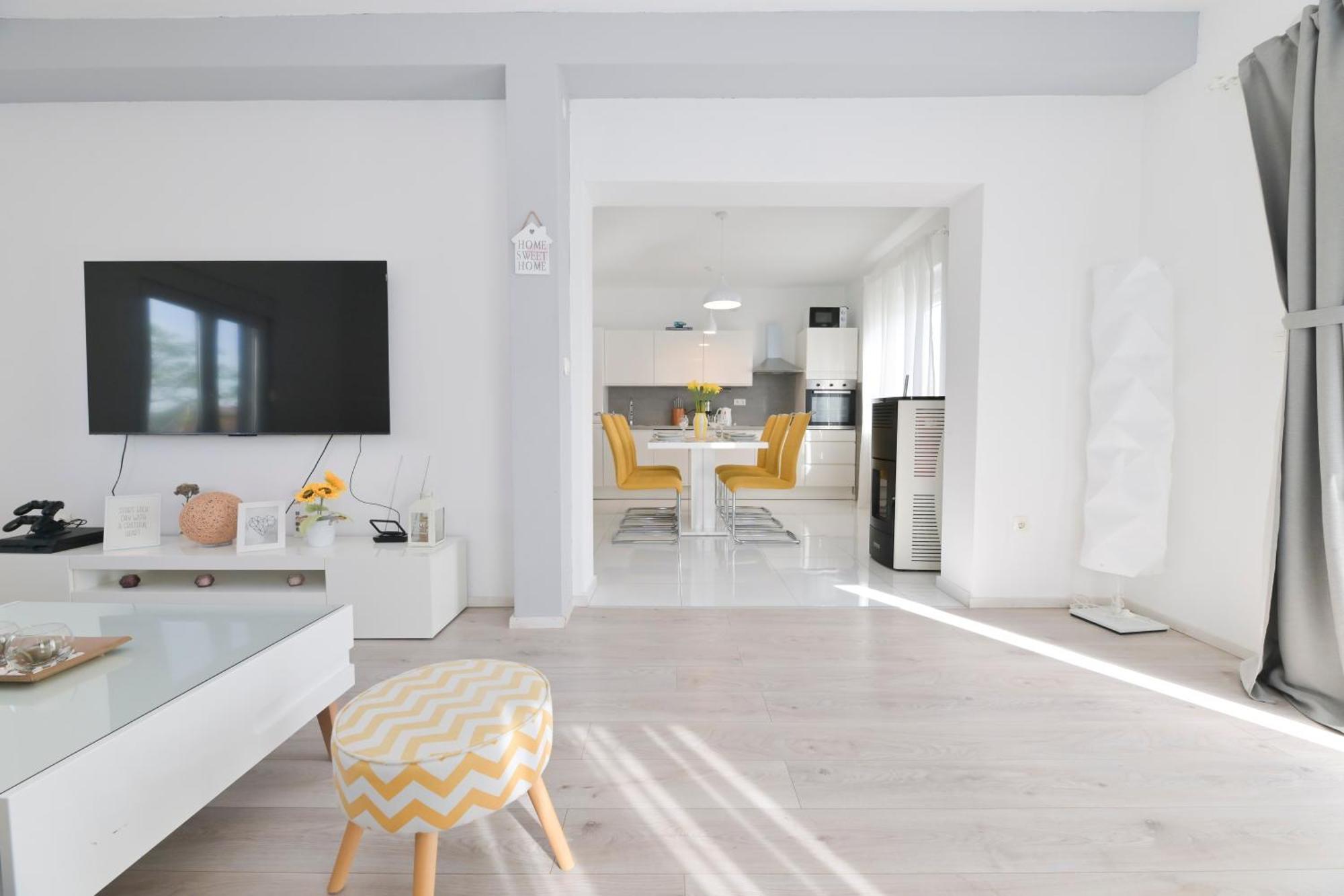 Apartment Amelie - With Pool And Sauna! Galovac  외부 사진