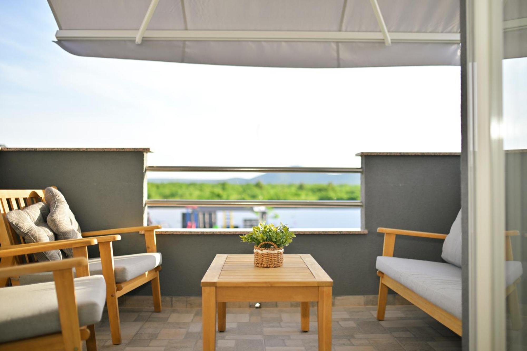 Apartment Amelie - With Pool And Sauna! Galovac  외부 사진