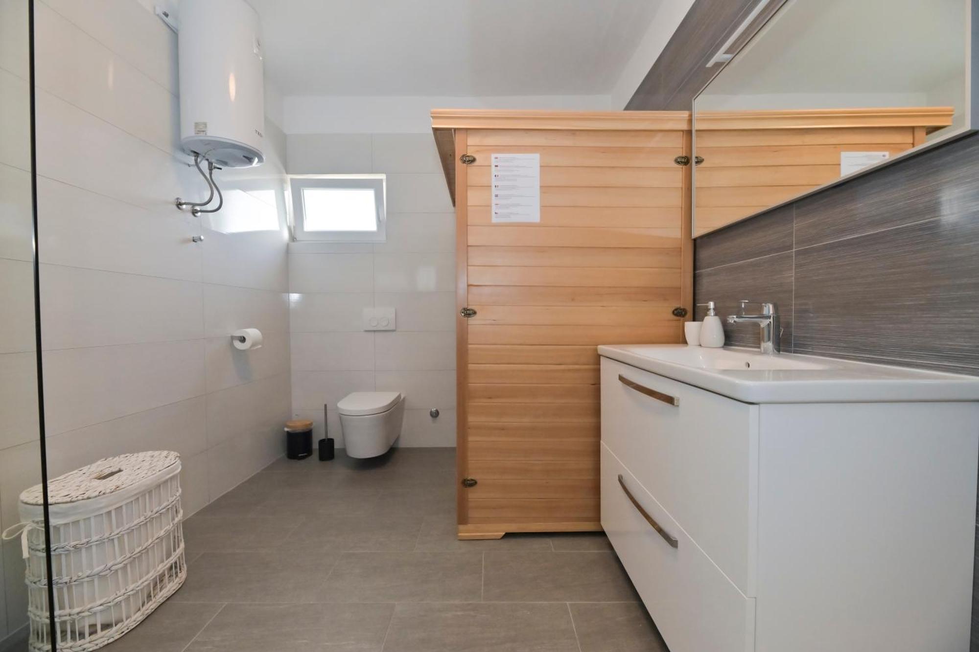 Apartment Amelie - With Pool And Sauna! Galovac  외부 사진